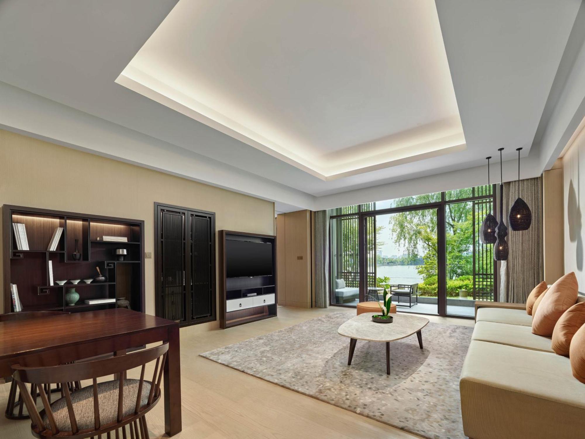 Hilton Shanghai Songjiang Guangfulin Екстер'єр фото